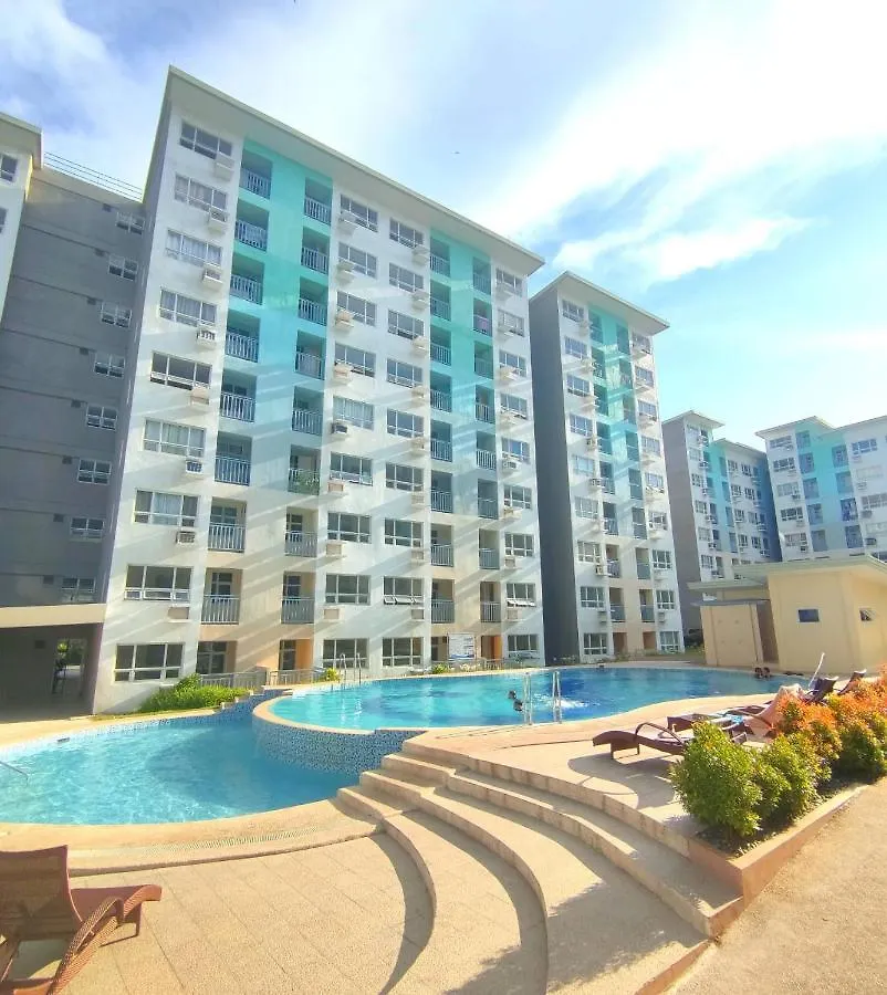 Davao Condo 2Br Pool Wifi Netflix