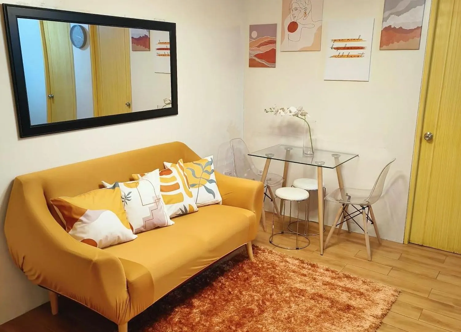 Davao Condo 2Br Pool Wifi Netflix