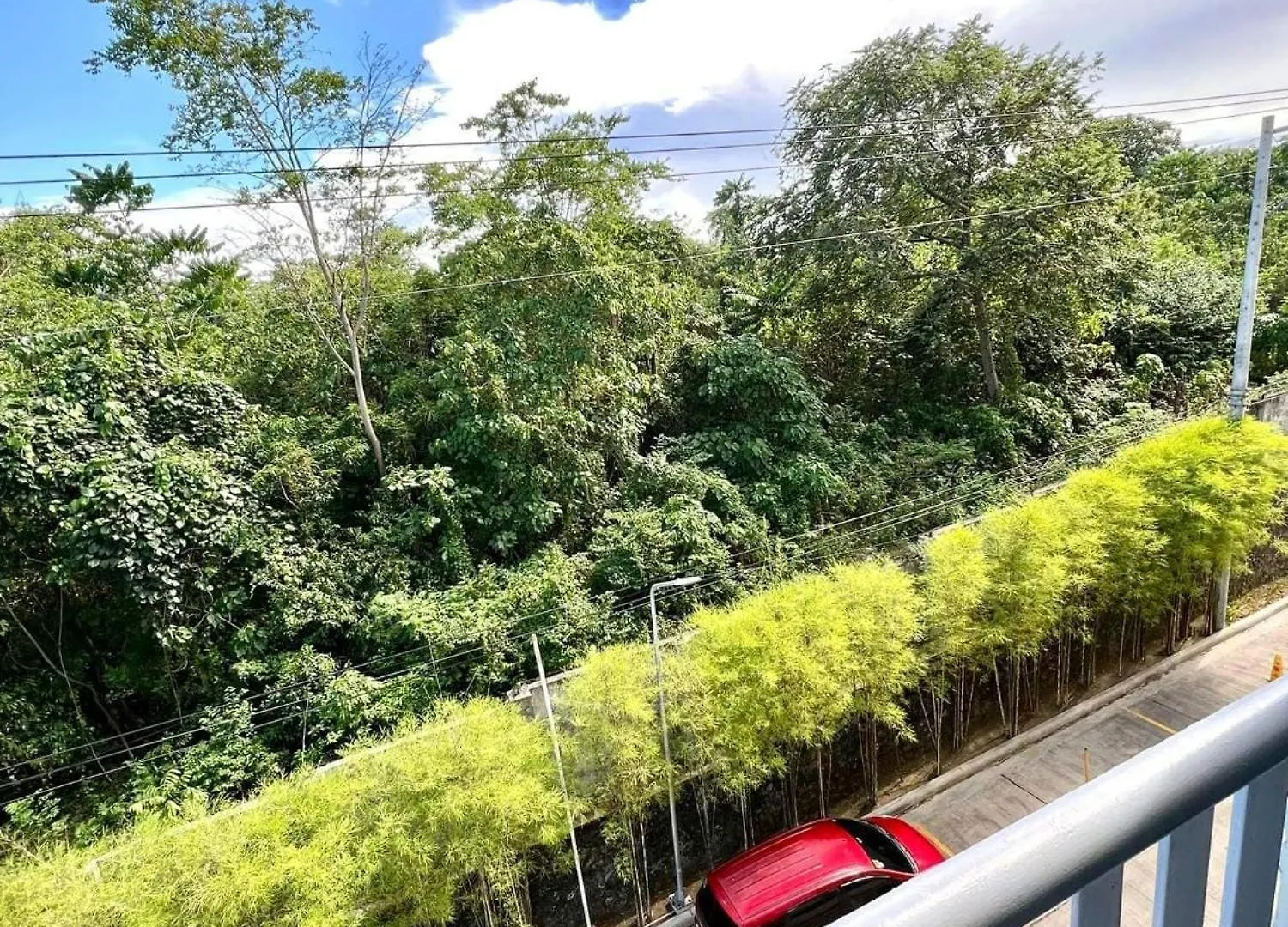 Davao Condo 2Br Pool Wifi Netflix Philippines